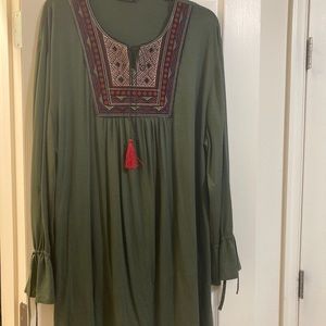 Green shirt dress